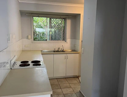 10/11 Monash Rd, Loganlea, Brisbane - Southern Region, 2 phòng ngủ, 1 phòng tắm, Unit