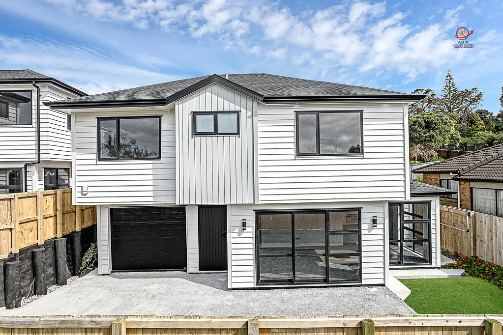 Glen Eden 5कमरा BRAND NEW & STANDALONE - 5 BEDROOMS IN GLEN EDEN!