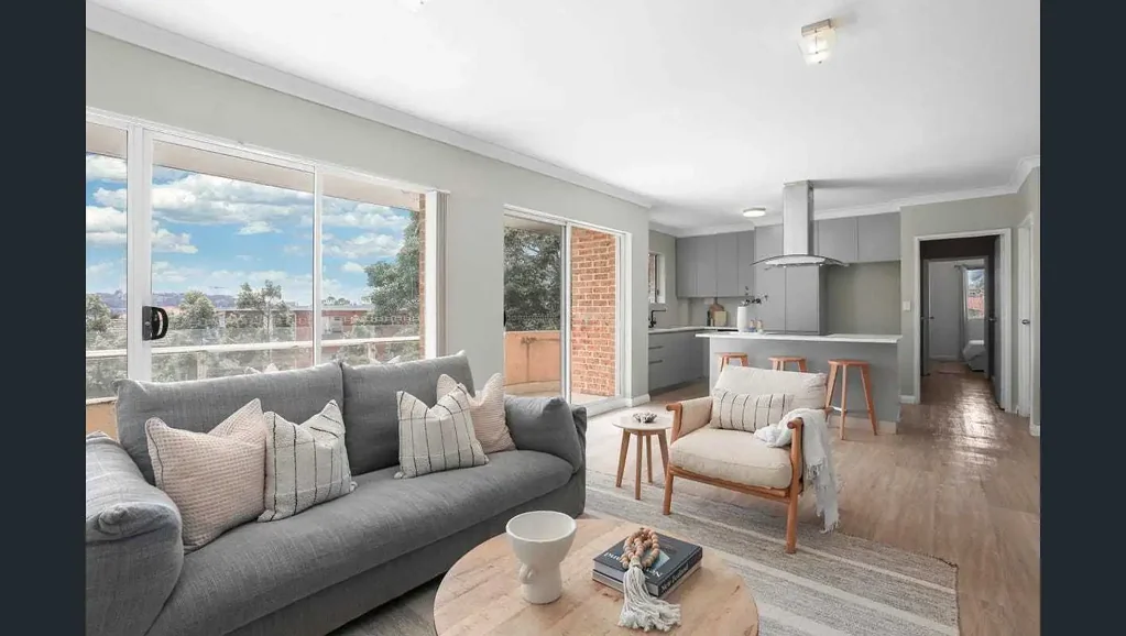STUNNING SPACE - THIS ONE HAS IT ALL!!!