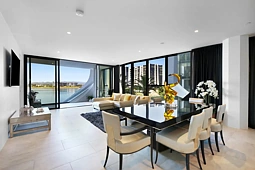 1202/2 The Lanes Boulevard, Mermaid Waters
