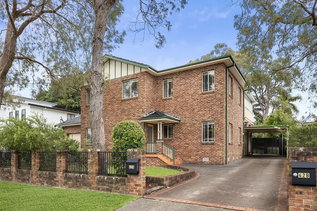 42 Alamein Avenue, Narraweena, NSW 2099