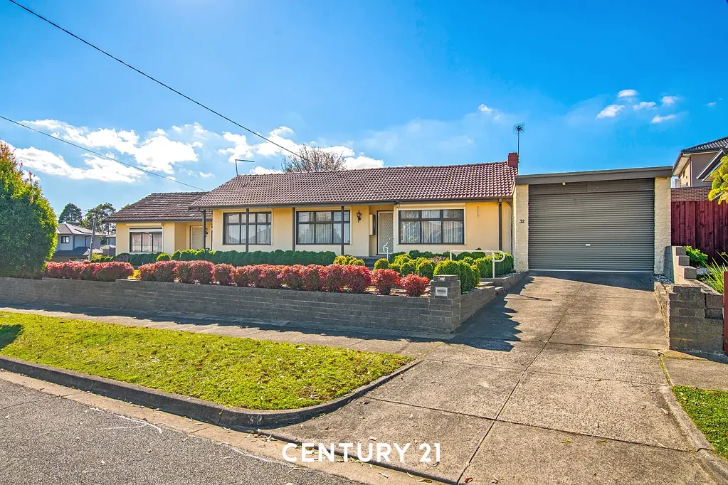 32 Roberts Avenue, Mulgrave, VIC 3170