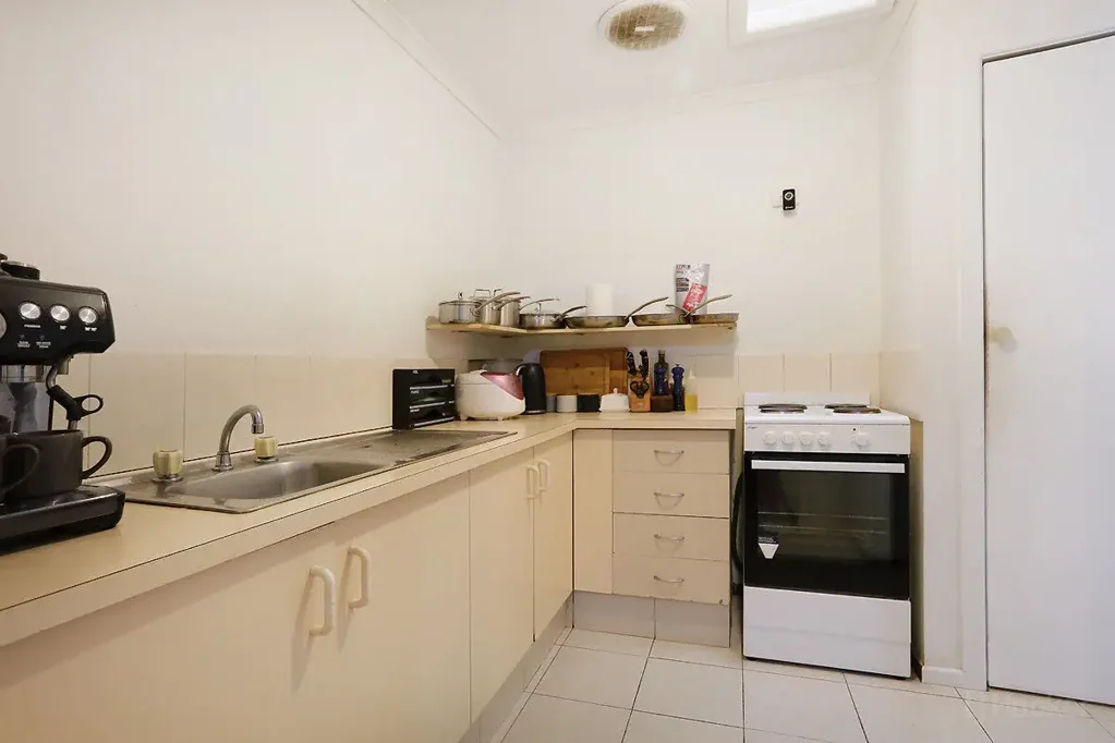 Labrador 2غرفة نوم PRICE SLASHED. OPPORTUNITY KNOCKS Prime Labrador Renovator — Transform 2/233 Central Street your way