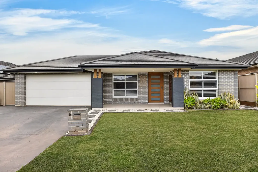 Spring Farm 5Kwarto Luxury, Space & Contemporary Family Living