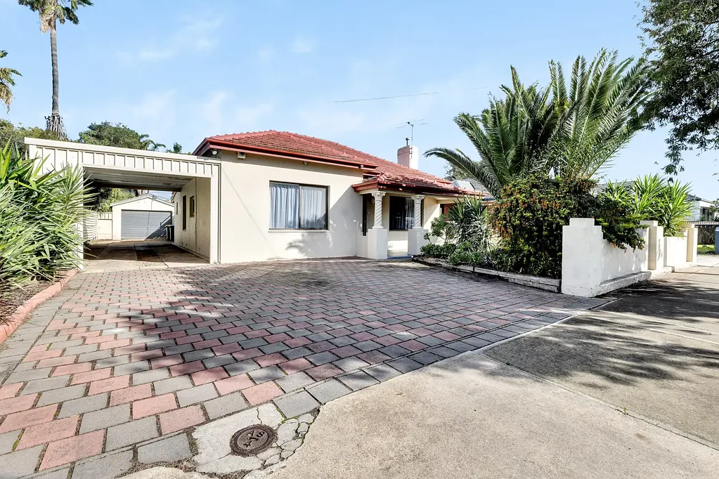 Largs North 3침실 Opportunity Knocks