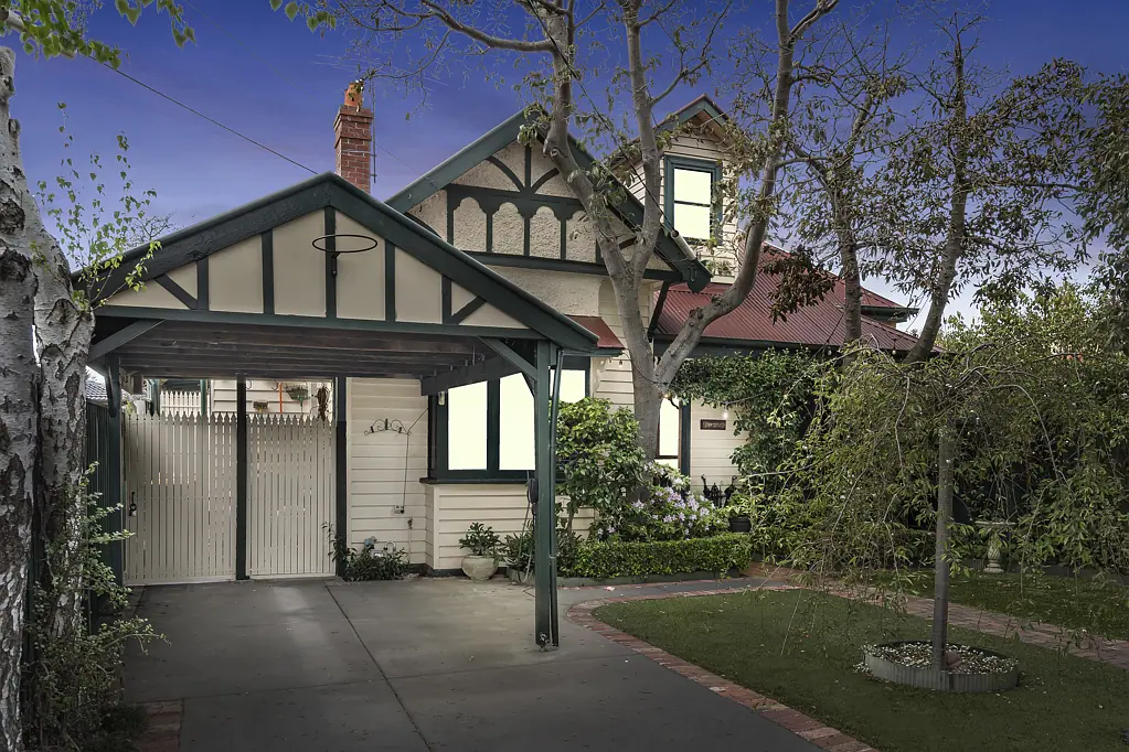 15 Milton Street, Carnegie, VIC 3163