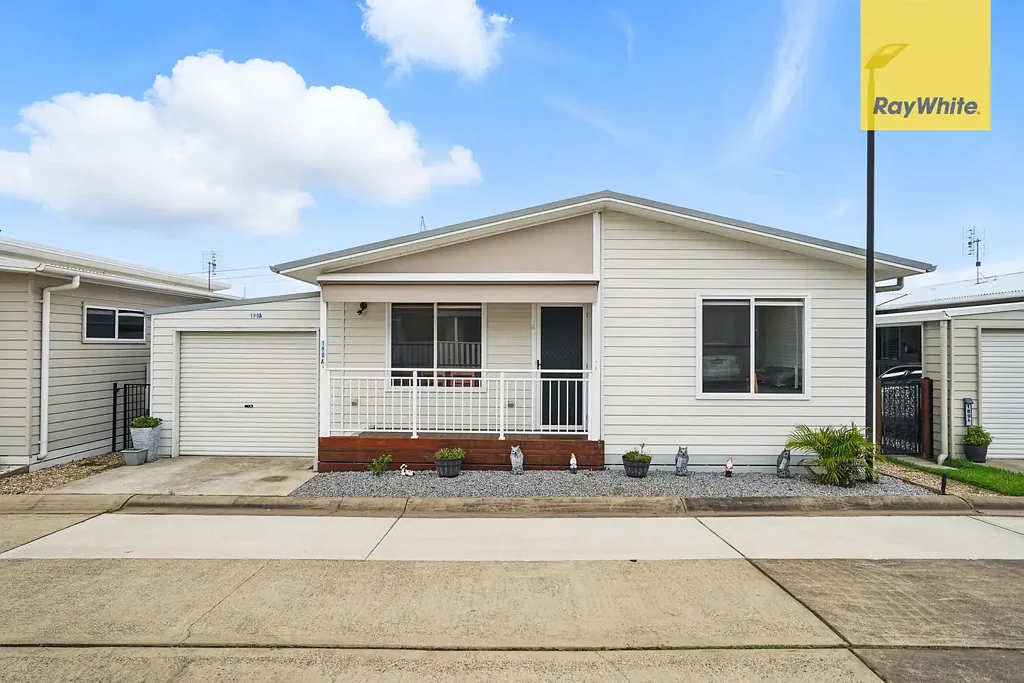 Marsden Park 3Phòng ngủ Stylish and Secure Home for the Over-55's