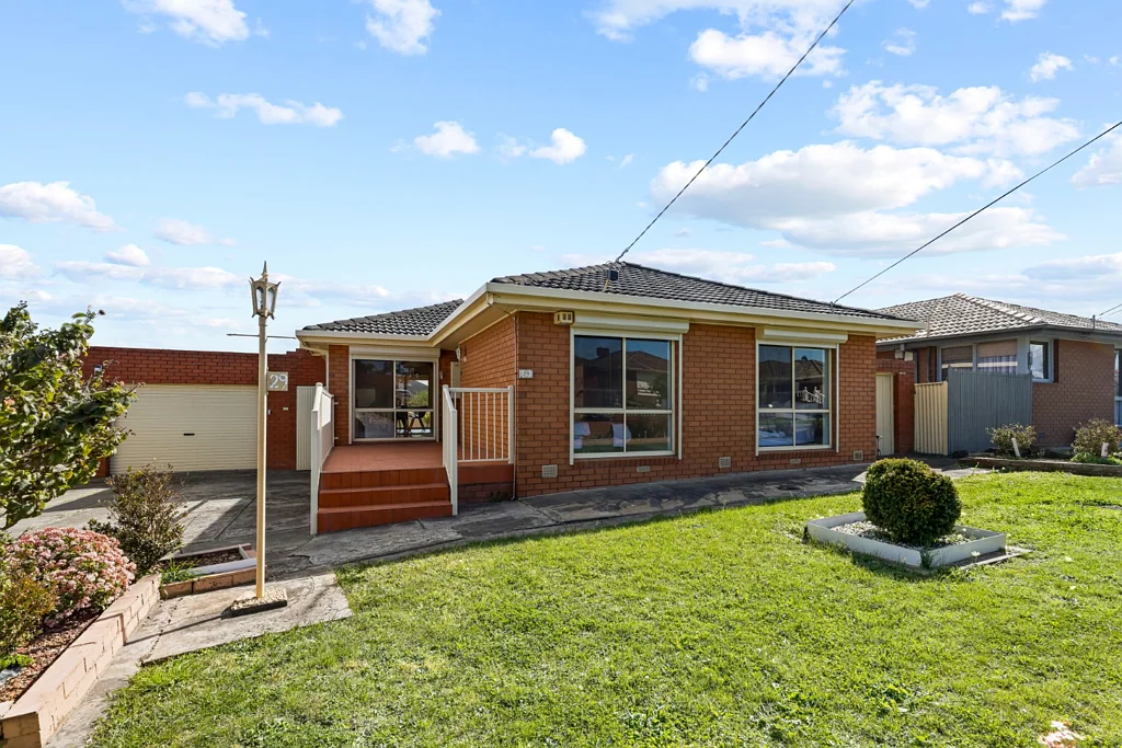29 Carrington Boulevard, Thomastown, VIC 3074