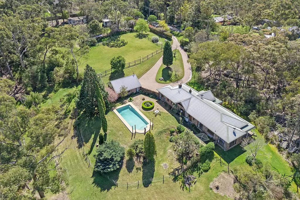 6 Laurie Road, Dural, NSW 2158