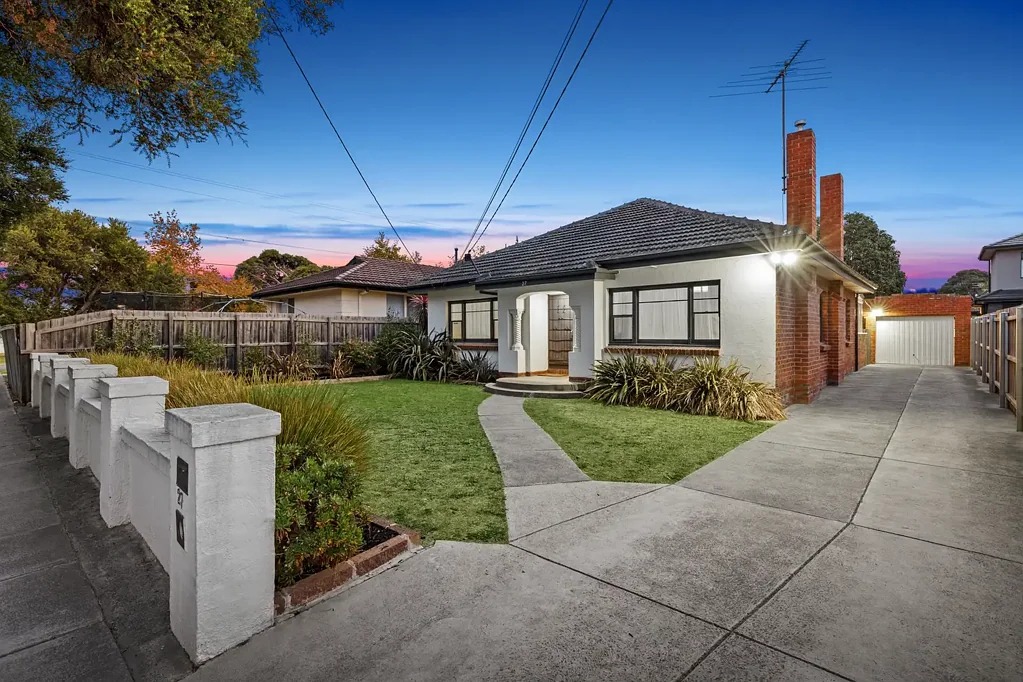 27 Darling Street, Hughesdale, VIC 3166