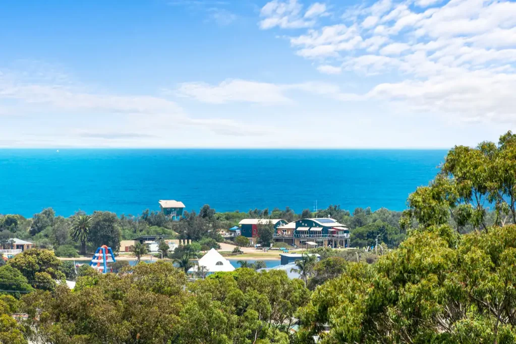 Lakes Entrance Amazing Views and Unbeatable Location in Lakes Entrance!