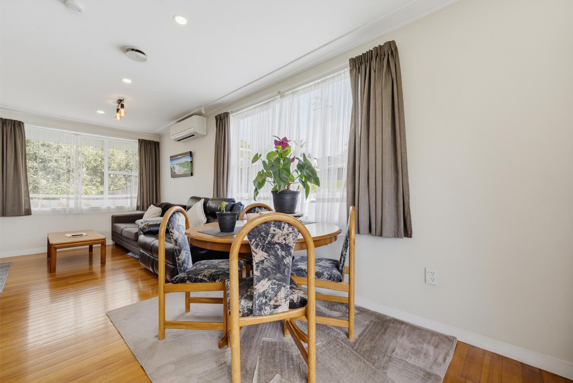 23 Epping Road, Henderson, photo 5