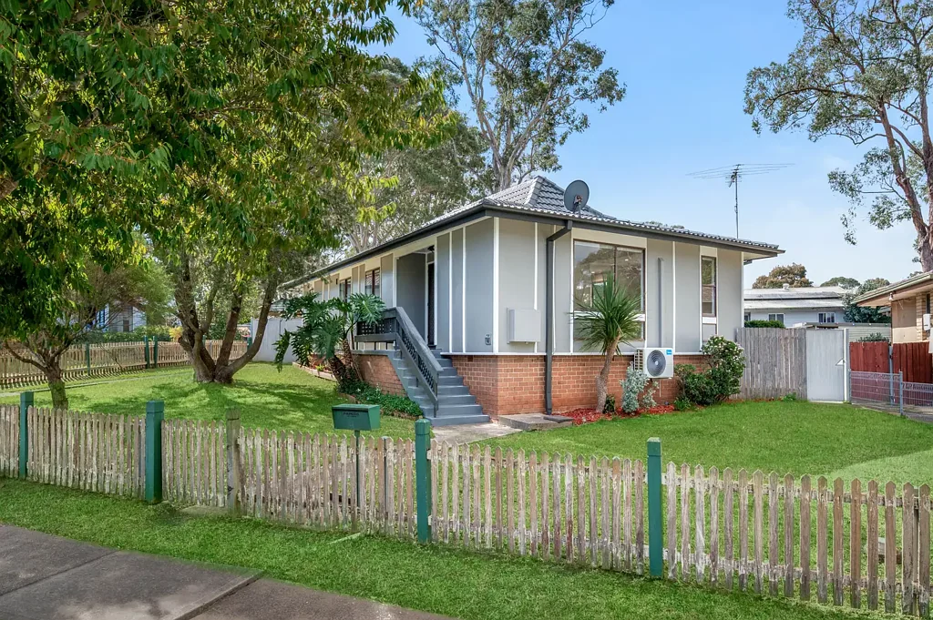 63 Merino Crescent, Airds, NSW 2560