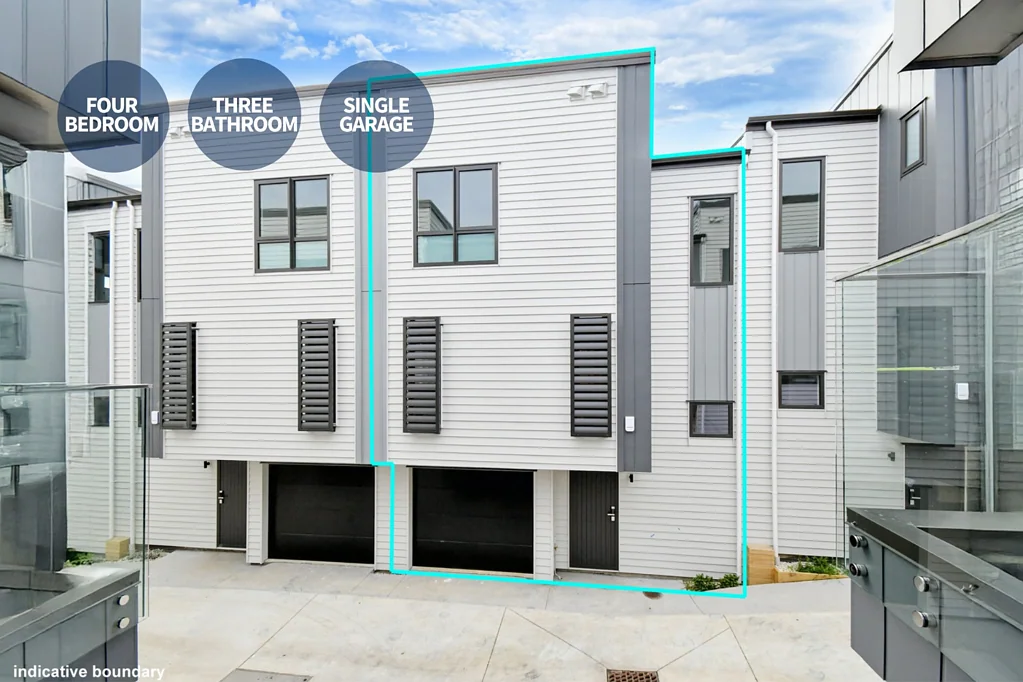 Single Garage + Prime Location