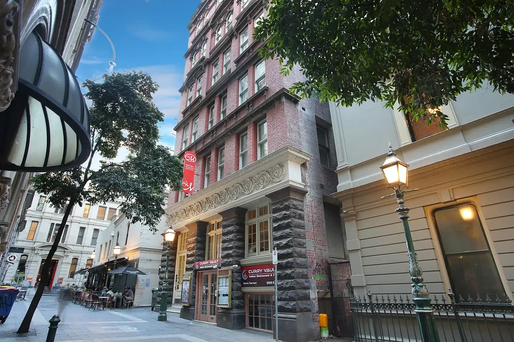 701/18-20 Bank Place, Melbourne, VIC 3000