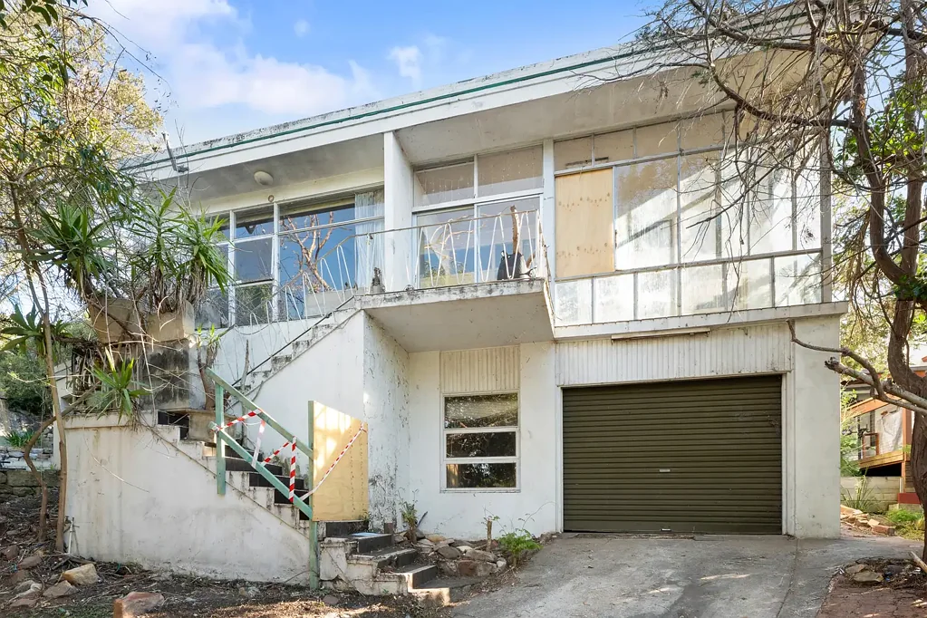 Chatswood 3Zimmer Original blank canvas, rebuild opportunity (STCA)