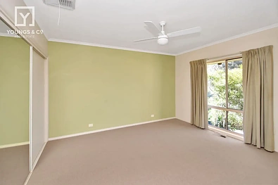 Kwarto - 32 Emma Street, Mooroopna, VIC 3629
