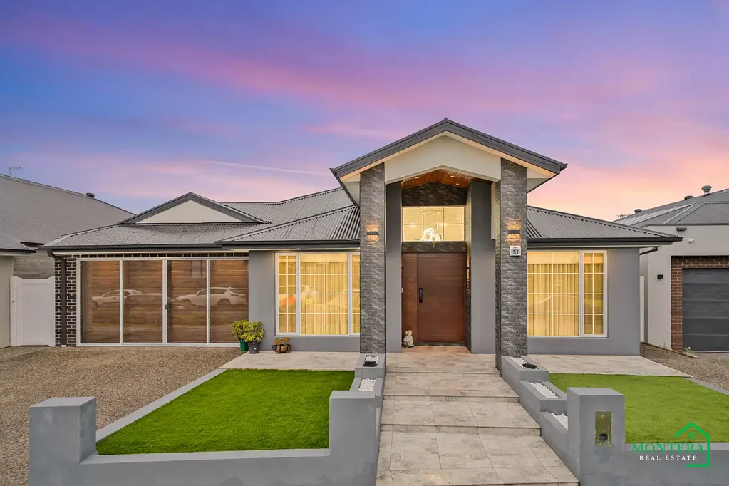 Mickleham 5房 奢华生活，无限可能 Luxury Living with Endless Possibilities