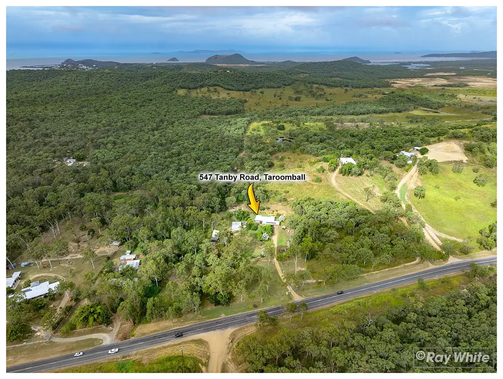 Taroomball 4房  Stunning 2.5 Acres Offered for the First Time in 36 Years