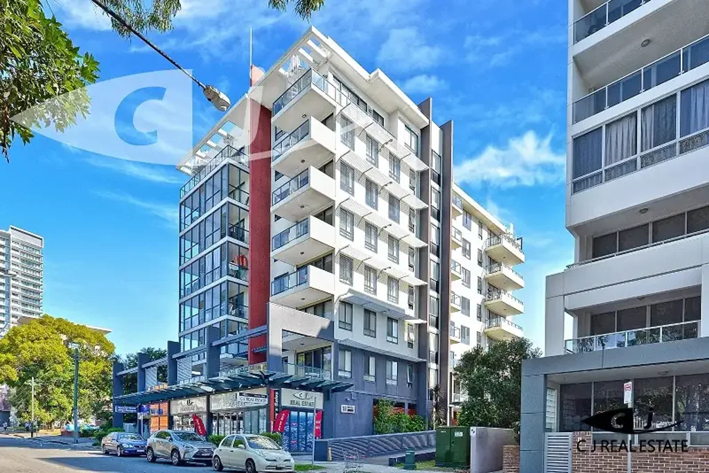 North facing 2 bedroom apartment available for lease