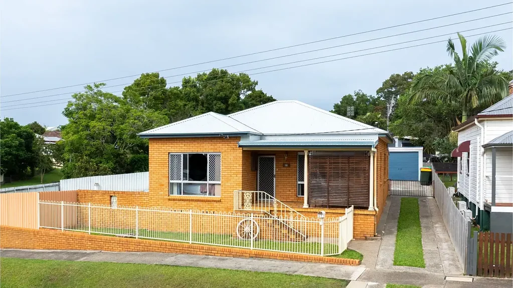 East Kempsey 3ਬੈੱਡਰੂਮ Corner Block Beauty 3-Bedroom + Sunroom in East Kempsey