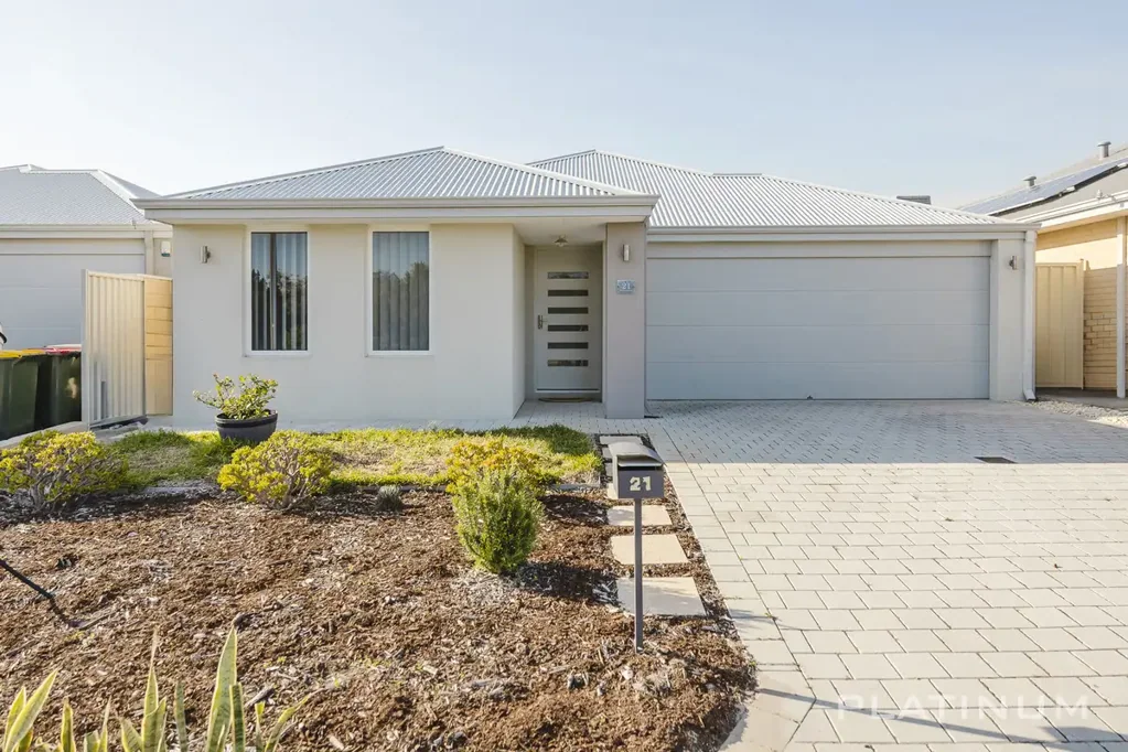21 Montana Crescent, Alkimos, WA 6038