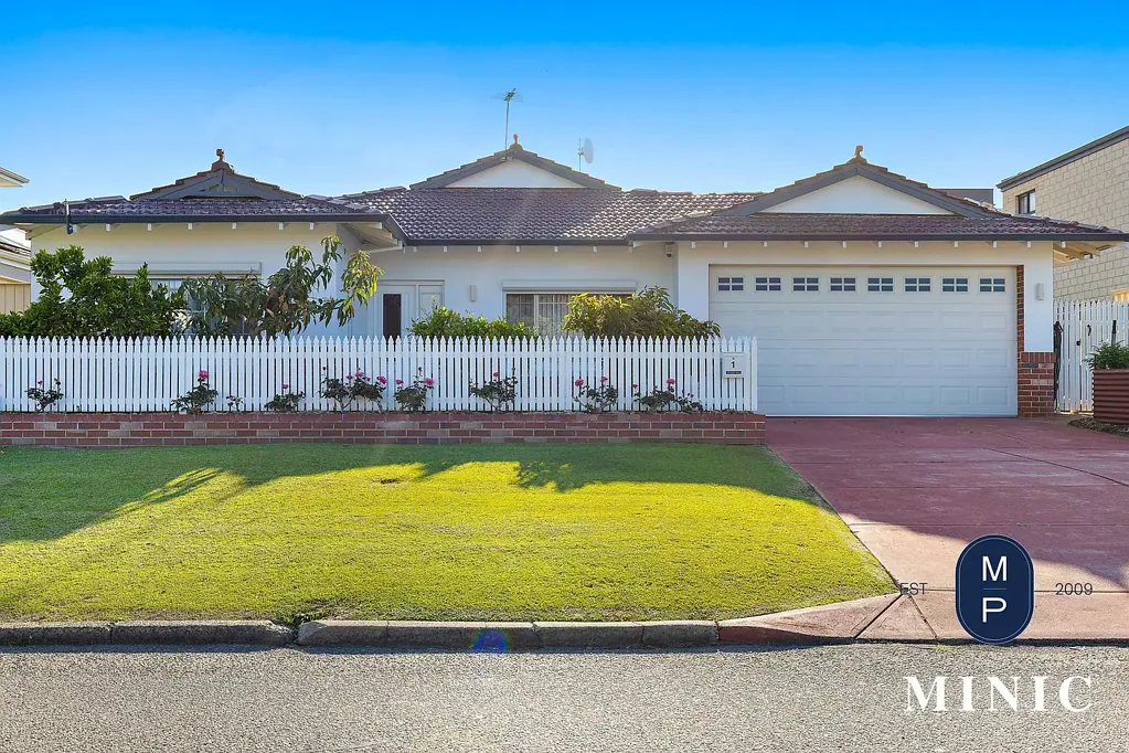 1 Curtis Road, Melville, WA 6156