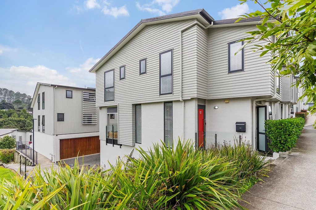 Albany 2房  Final price cut. Unmatched value, action needed!