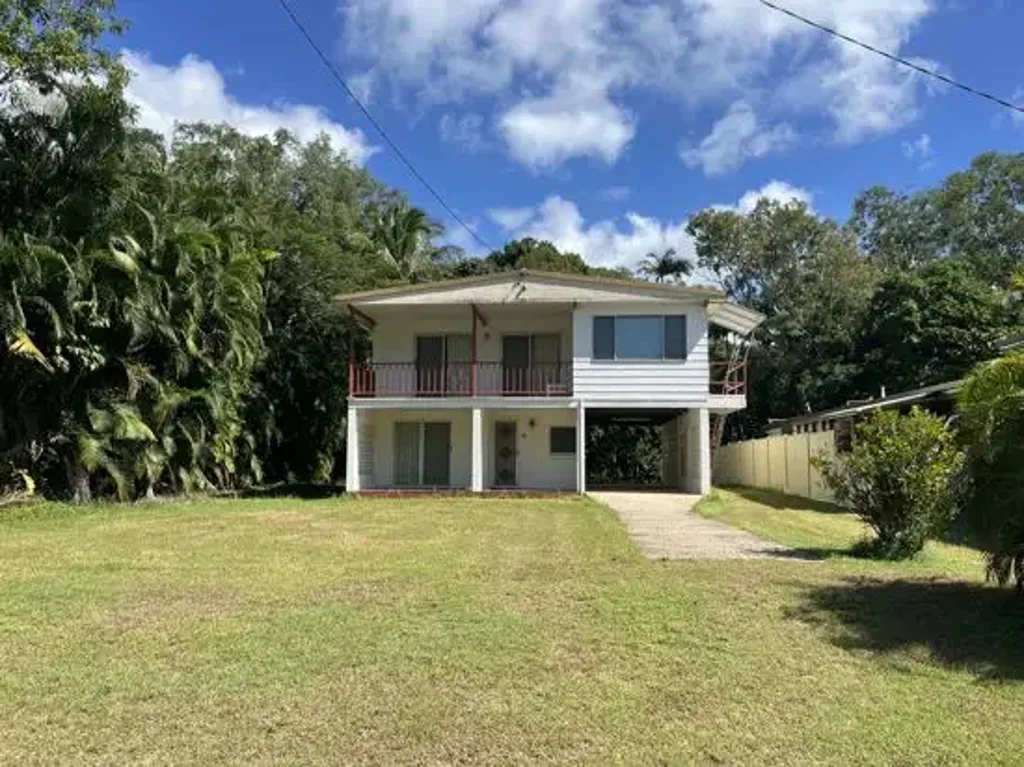 27 Evans Road, Bramston Beach, QLD 4871