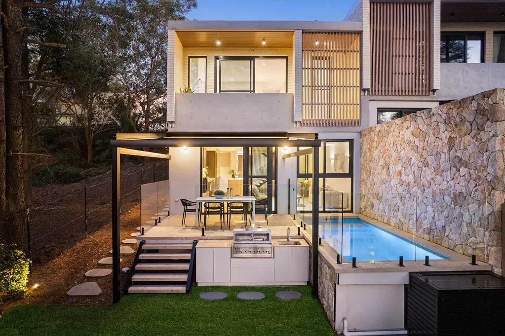 Kensington 4ਬੈੱਡਰੂਮ Newly Completed Architectural Residence With Golf Course Views