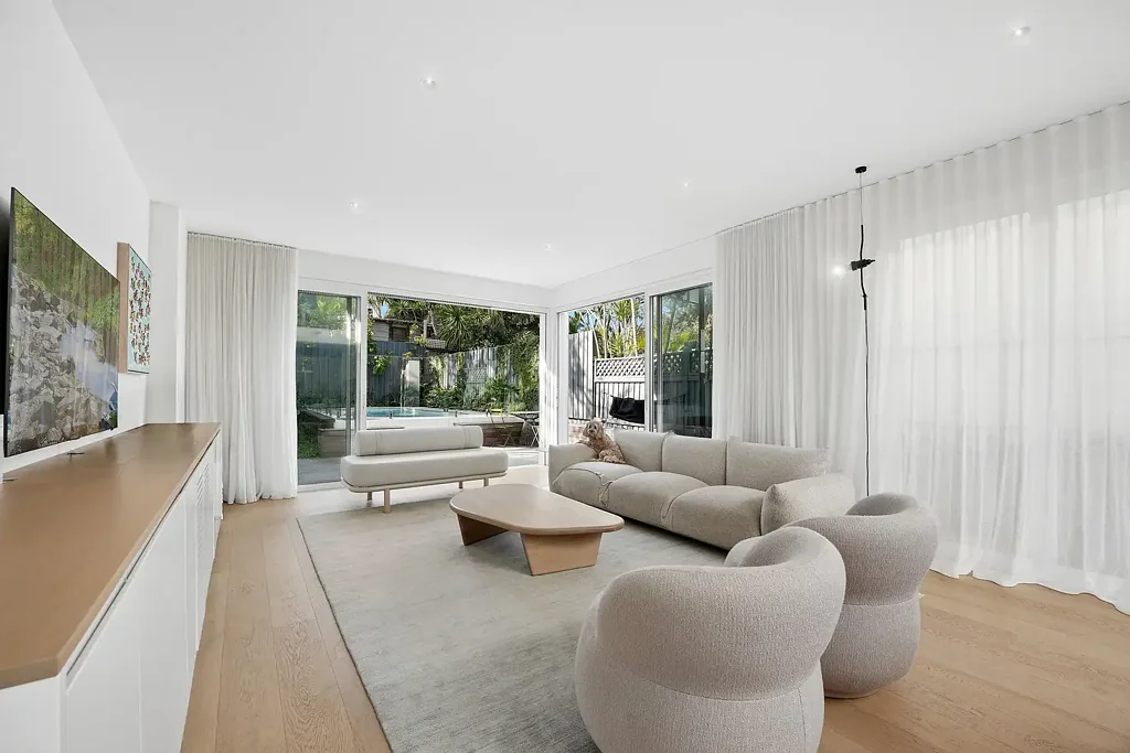 North Bondi 4ਬੈੱਡਰੂਮ Beautifully Renovated Family Retreat In A Cherished Lifestyle Pocket