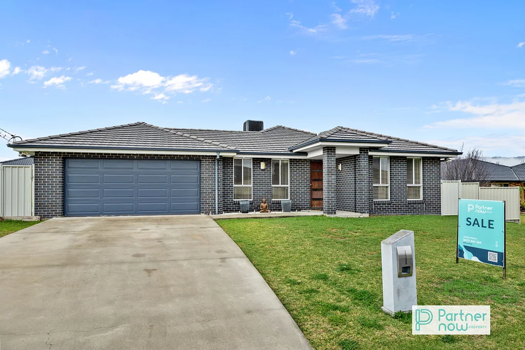 19 Garden Street, Kootingal, NSW 2352