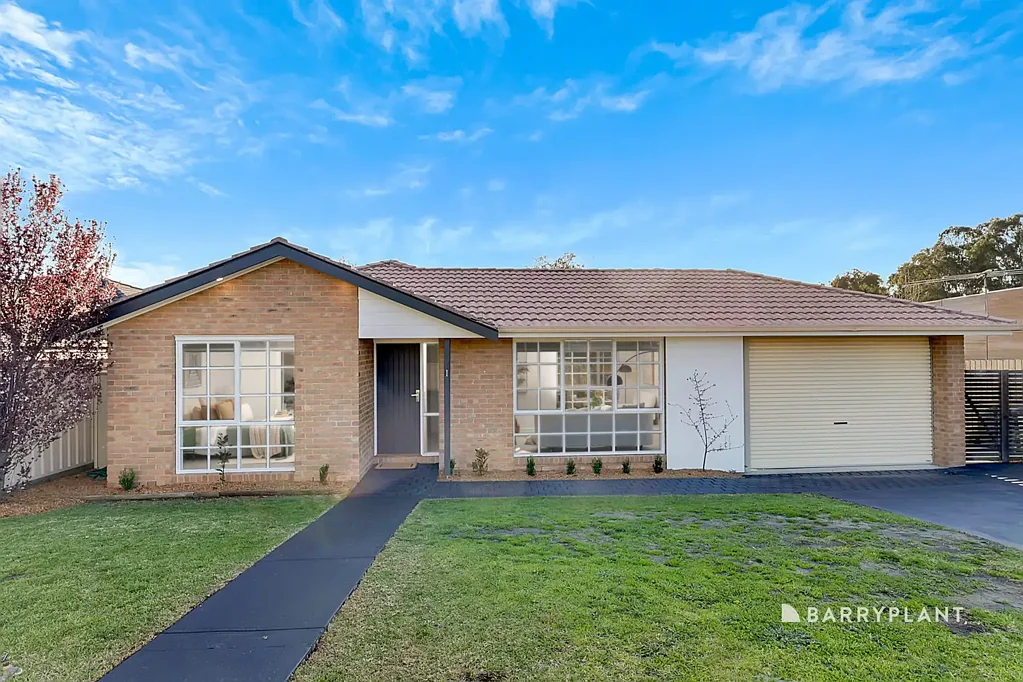 1 Hawkes Drive, Mill Park, VIC 3082