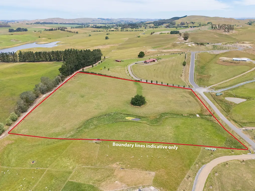 Otane Space, Views & Country Calm