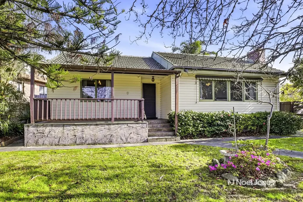 Nunawading 3房 蓄势待发的转角机遇 A Corner Opportunity Poised to Flourish