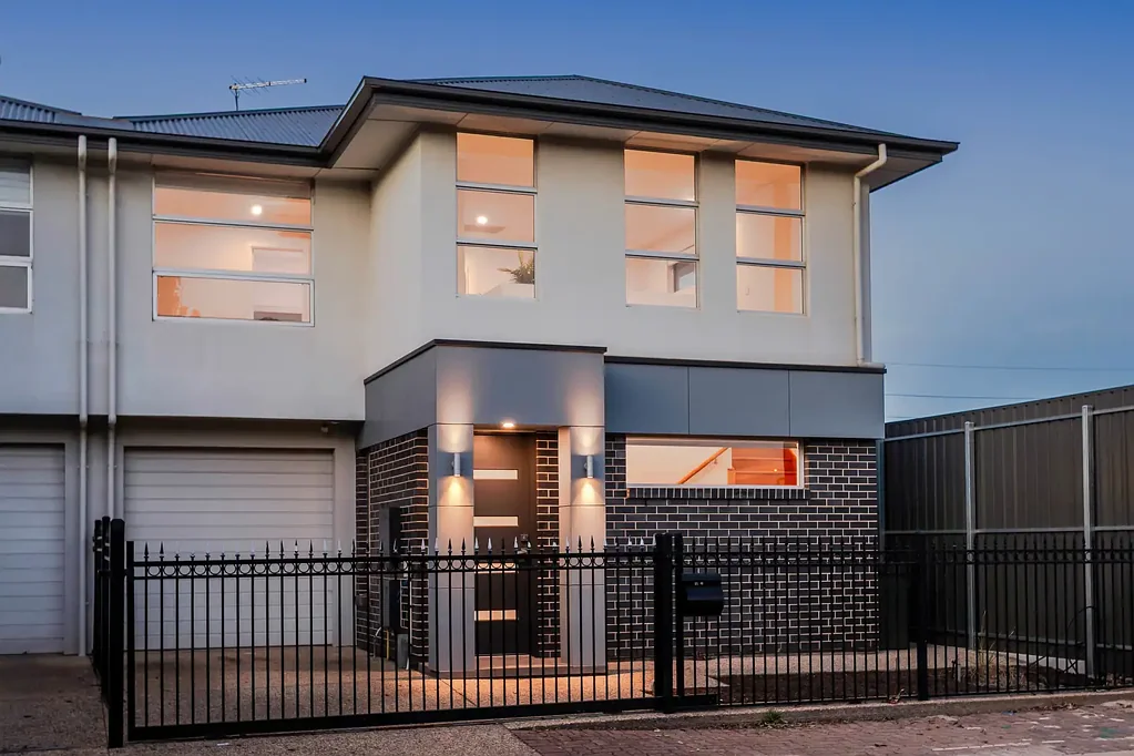 Marleston 3Kwarto Torrens Title Townhouse with Quality Finishes in Prized School Zoning
