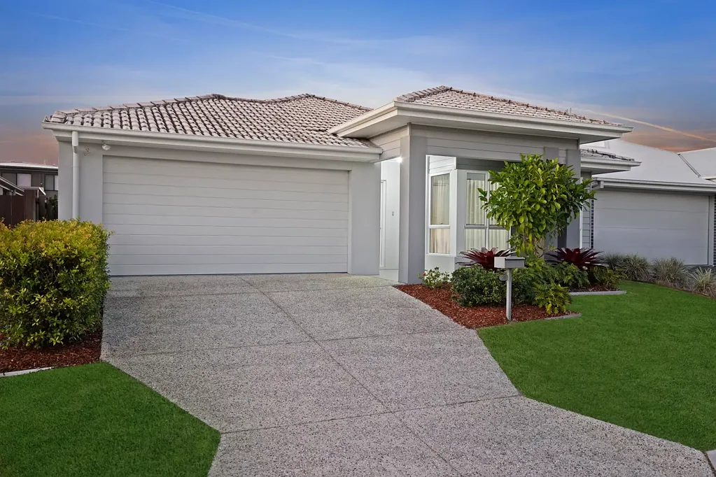 25 Paddington Circuit, Baringa, QLD 4551