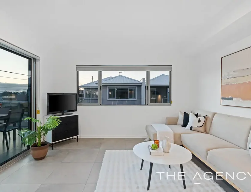 2/10 Hogarth Street, Cannington, WA 6107, 3房, 2浴, Apartment