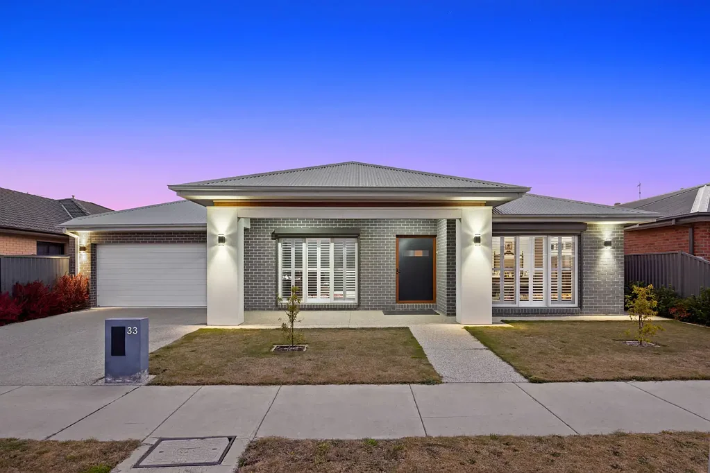 Alfredton 4 Bedroom Impeccable Family Home where Luxury Meets Practicality
