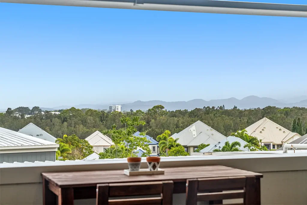 60/1 Grande Avenue, Carrara, QLD 4211