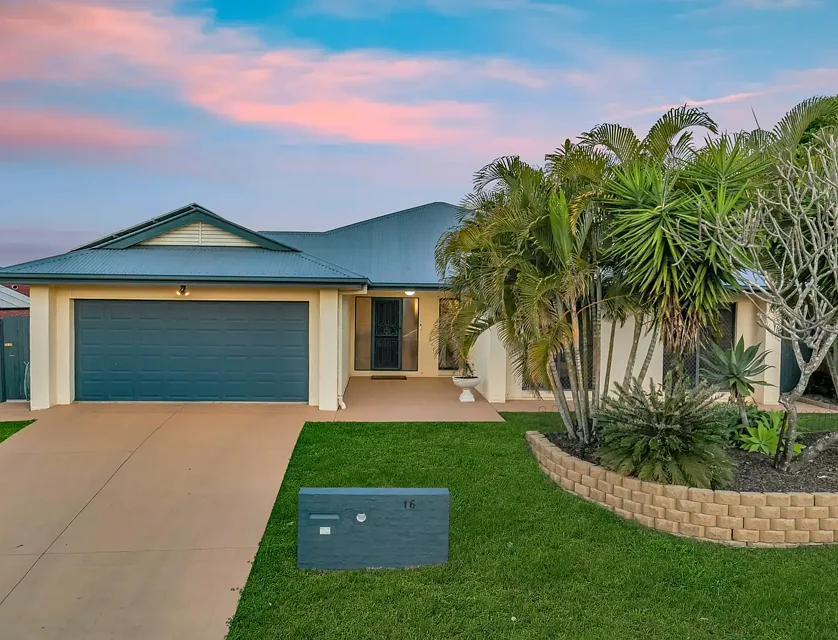 16 Ayside Close, Sinnamon Park, QLD 4073, 4房, 2浴, 独立屋