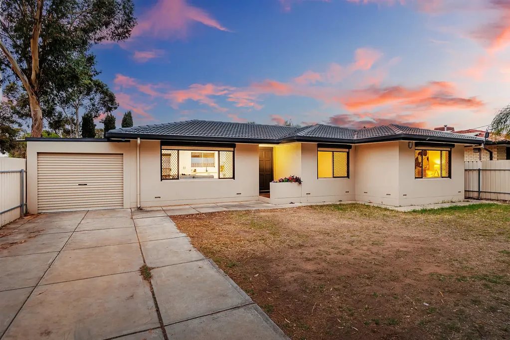 Salisbury Downs 4غرفة نوم Move In Ready Family Home