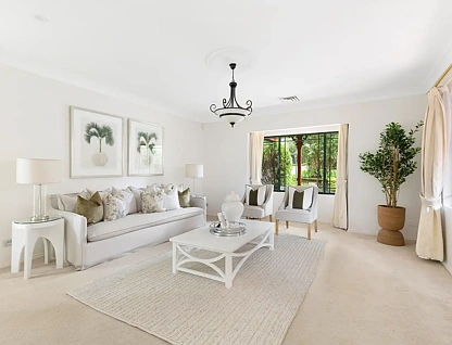 18A Bungalow Avenue, Pymble, NSW 2073, 4 Kuwarto, 2 Banyo, House