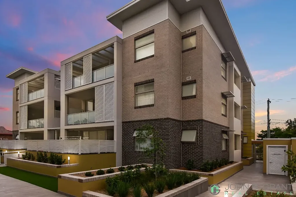 Executive One-Bedroom with Stunning Entertaining Area