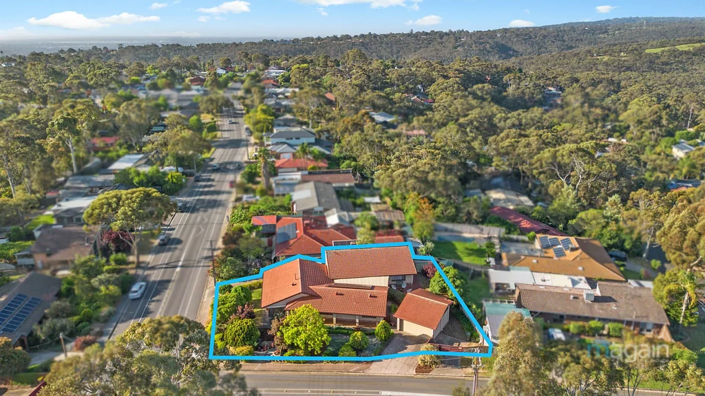 8 Glenalvon Drive, Flagstaff Hill, SA 5159