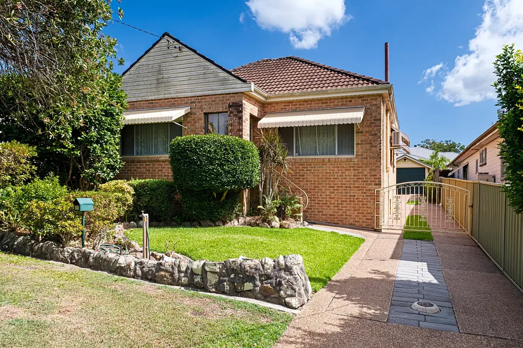 25 Oxford Street, Gateshead, NSW 2290