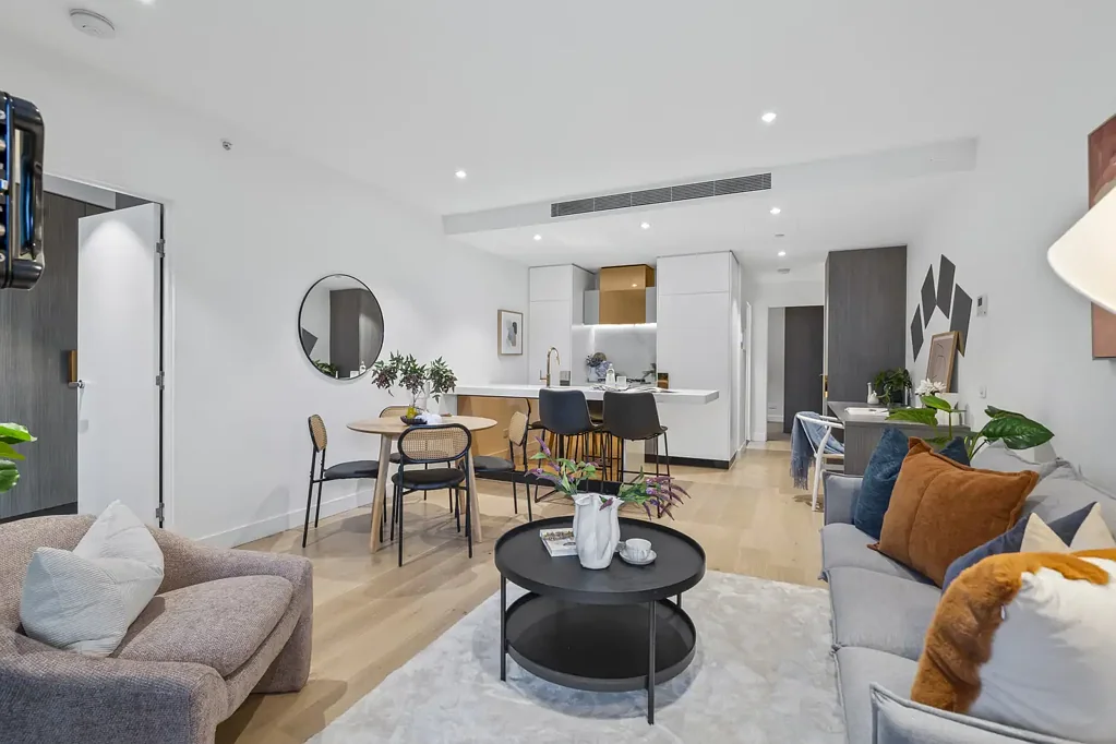 Luxury Living at Albert Place I Unfurnished Apartment