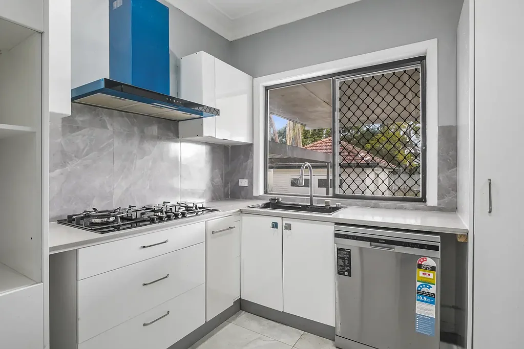 Rocklea 4ਬੈੱਡਰੂਮ Owner Relocated - Vacant Ready to move in - 1,012m2 Opportunity Must Be Sold!