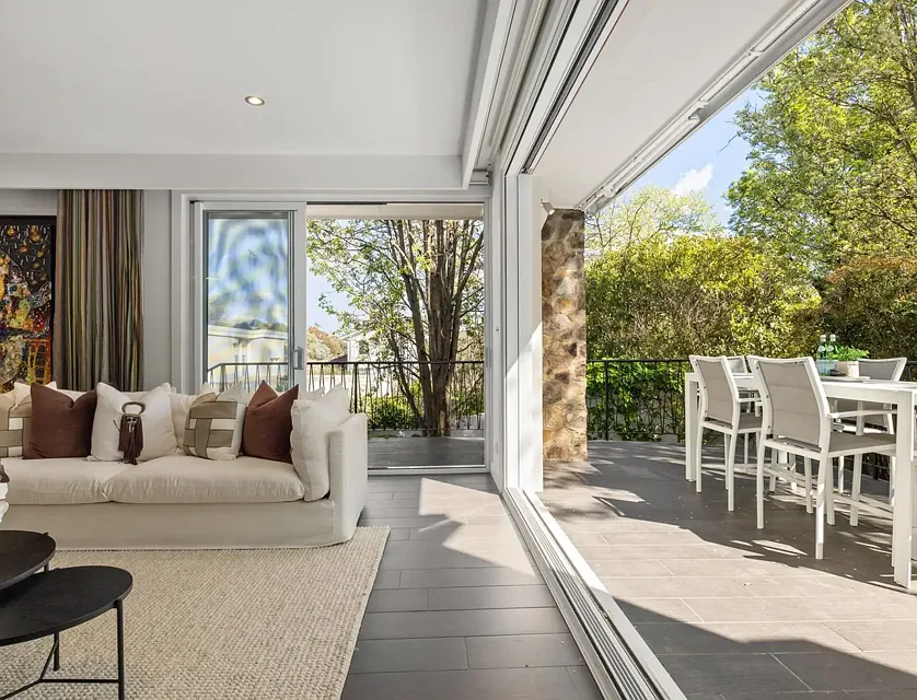 10 Ryrie Street, Campbell, ACT 2612, 6部屋, 4バスルーム, House