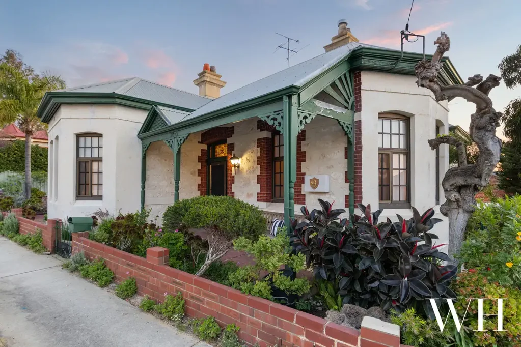 Fremantle 5 Slaapkamer Historic Freo Home: Timeless, Treasured & Full of Possibility